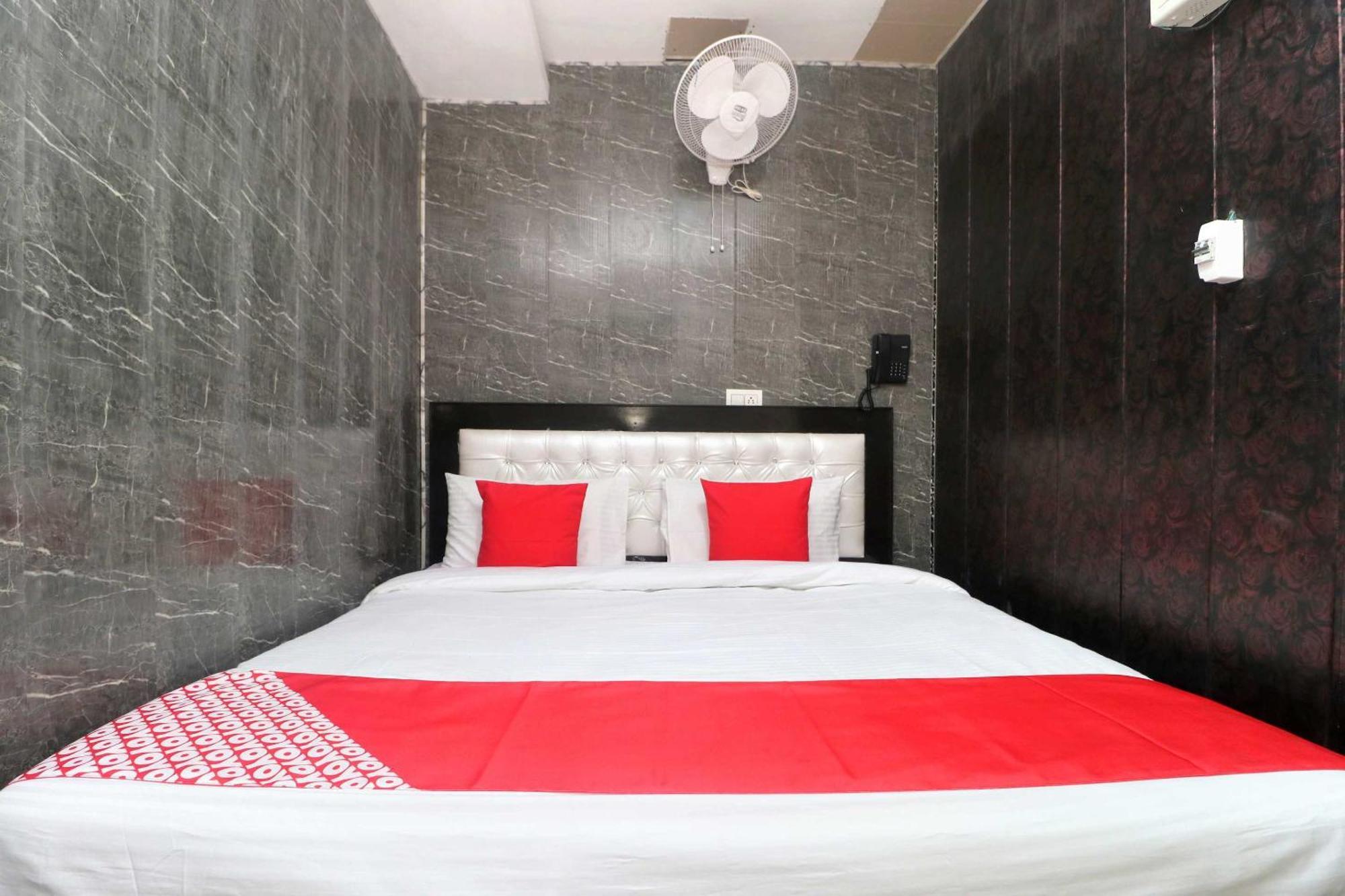 Oyo Hotel Aryan Plaza Chandīgarh Zewnętrze zdjęcie