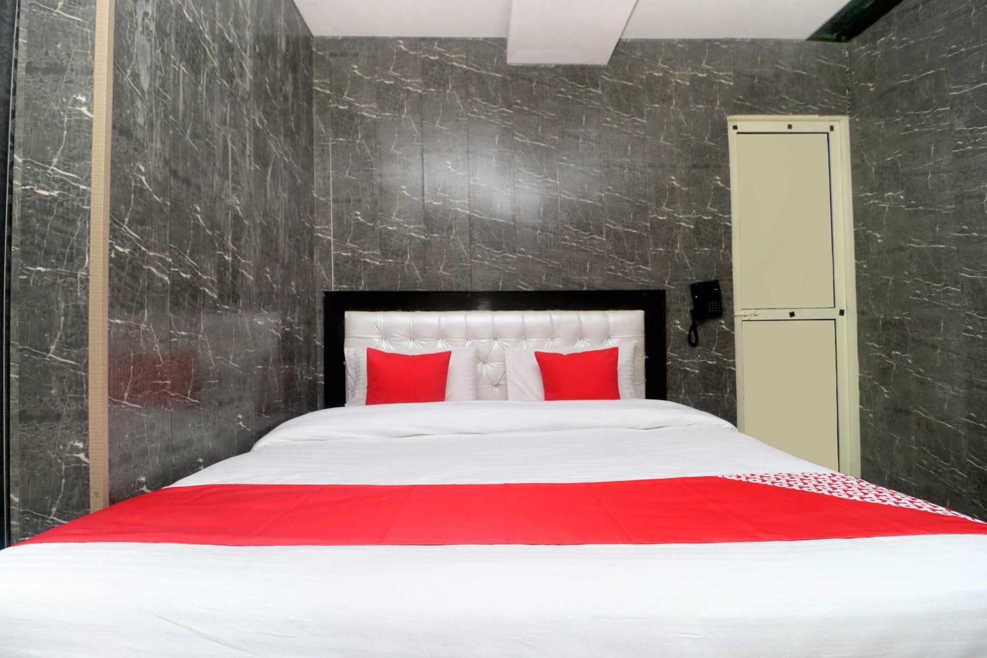 Oyo Hotel Aryan Plaza Chandīgarh Zewnętrze zdjęcie